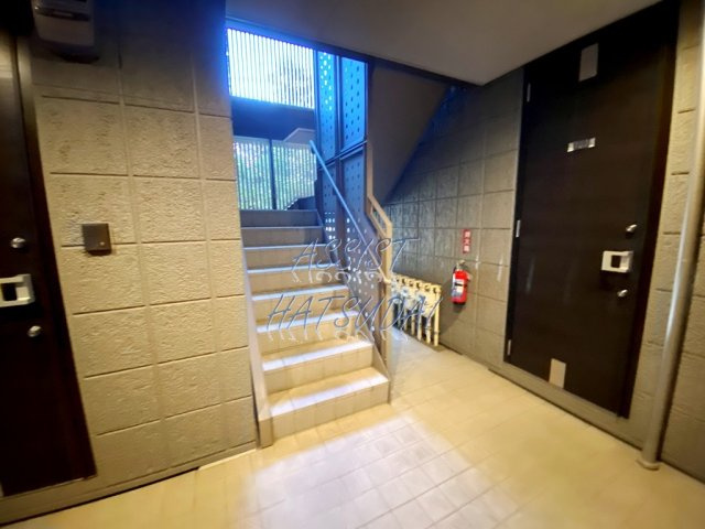 Maison Noir(メゾンノアール)のロビー