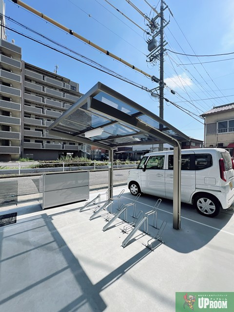 ジーメゾン味鋺エアリーの駐車場