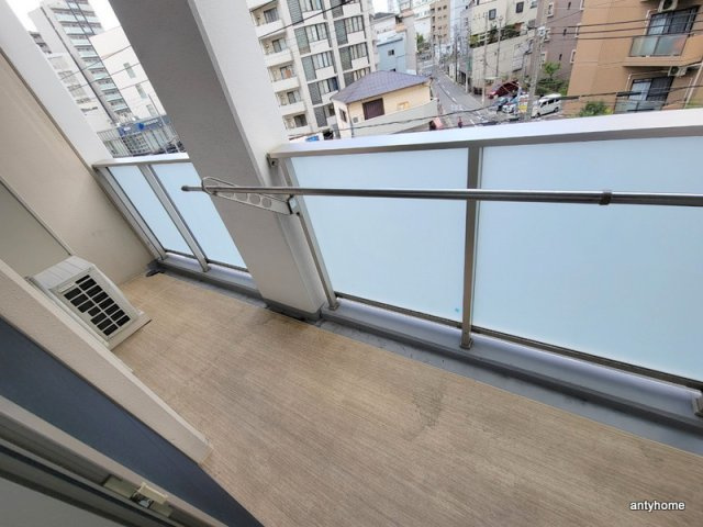 サクラティアラ新梅田　仲介手数料無料のバルコニー