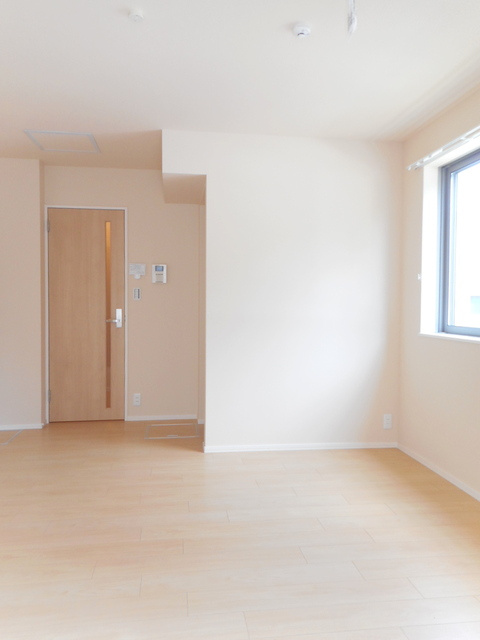 カーサスピーゴラの洋室|1フロア2住居　角部屋2面採光