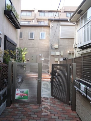 Ｃｒｅａｒｅのエントランス