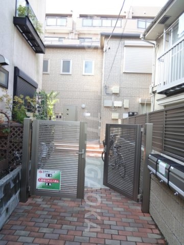 Ｃｒｅａｒｅのエントランス