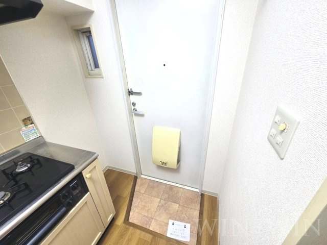 グリーンステージ中山 Bの玄関|イメージ（同施工会社同一モデルの写真です）