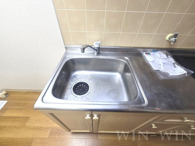 グリーンステージ中山 Bのキッチン|イメージ（同施工会社同一モデルの写真です）