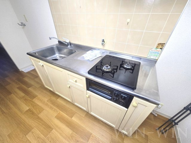 グリーンステージ中山 Bのキッチン|イメージ（同施工会社同一モデルの写真です）