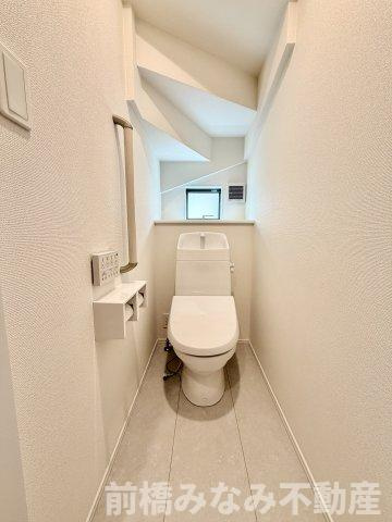 【新築】前橋市光が丘町　B号棟(全２棟)　ハートフルタウン　新築建売分譲のトイレ|トイレです