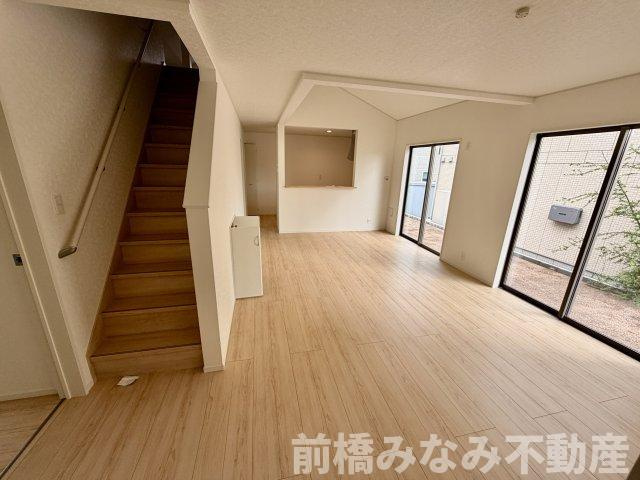 【新築平屋】前橋市稲荷新田町第3　１号棟(全４棟)　クレイドルガーデン　新築建売分譲の居間・リビング|ゆったり過ごせる居間です