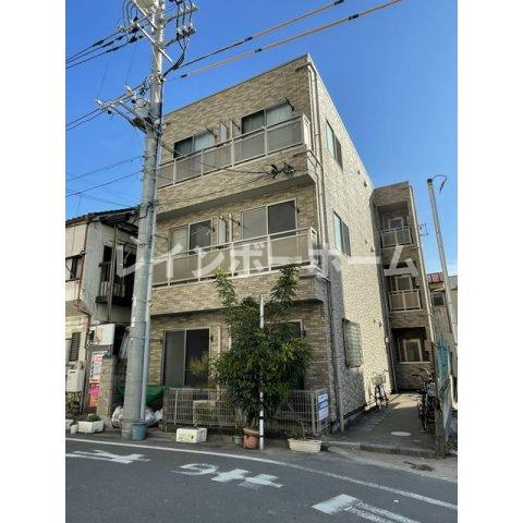 アンプルールフェールイル・ヴィラージュの外観