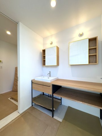 FAMILY COAST HOUSE｜鵠沼海岸の洗面所