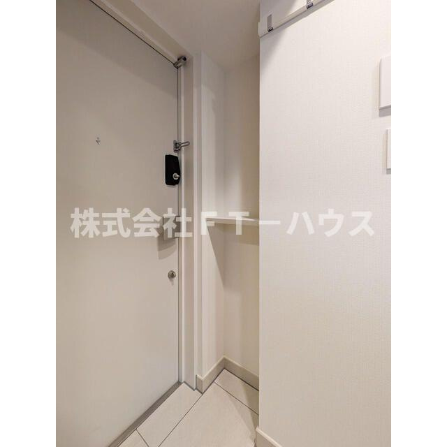 オーパスホームズ南行徳の玄関