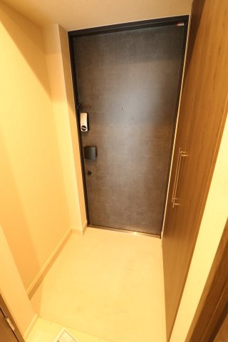 【玄関】