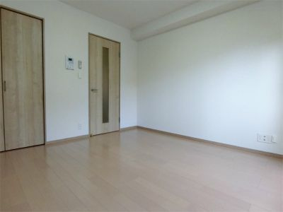 リブリ・ディエス参番館の内装