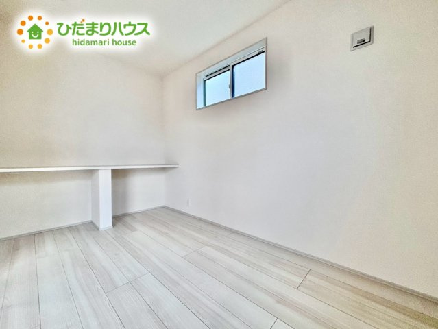 上尾市井戸木3丁目　新築戸建　ブルーミング01の洋室|テレワークルーム：5帖