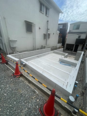 【前面道路含む現地写真】の画像
