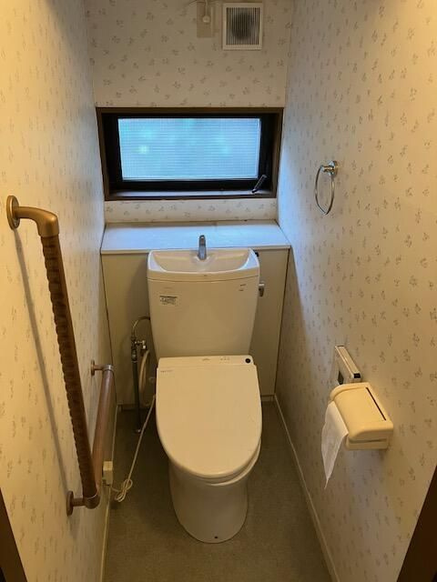 巣鴨戸建のトイレ