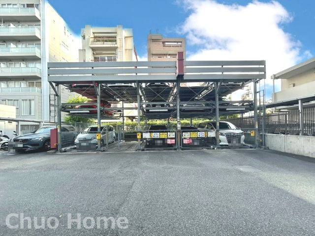 木場レジデンスの駐車場|【敷地内駐車場】最新の空き状況や費用などの詳細は担当スタッフまでお問い合わせください。