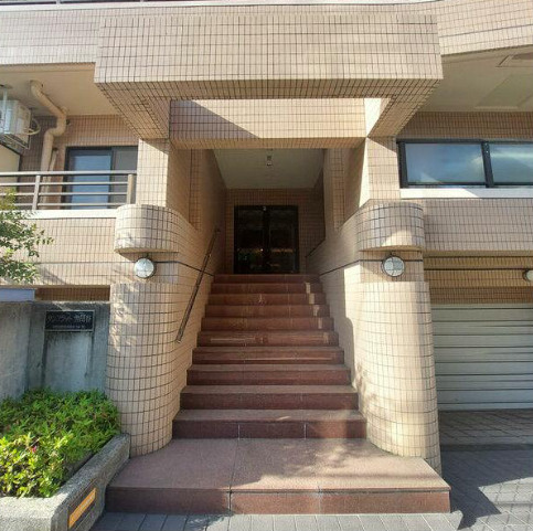 【エントランス】 | サンフラット世田谷