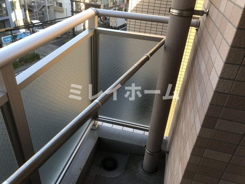 ルクシェール武蔵新田のバルコニー