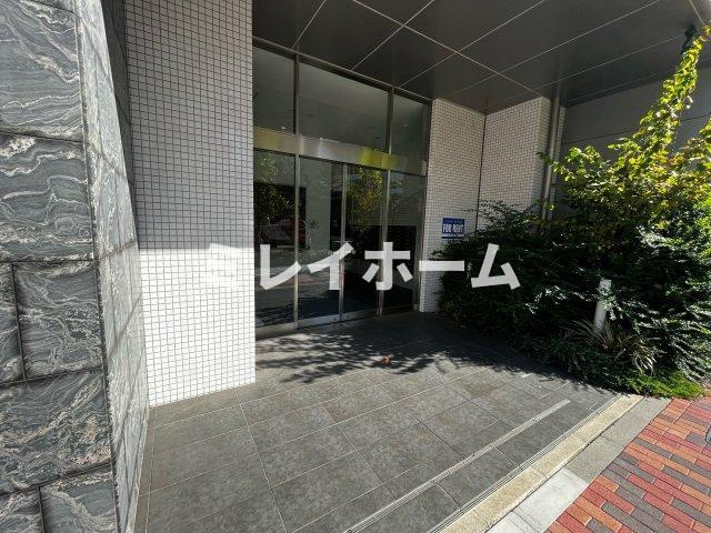 レジディア蒲田Ⅳのエントランス