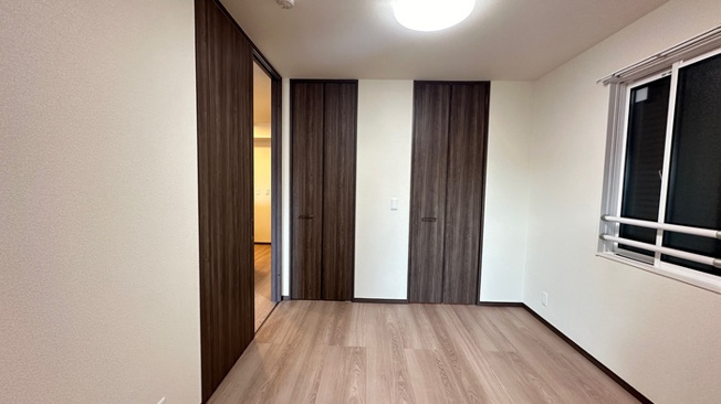 【寝室】T&Pプレザン