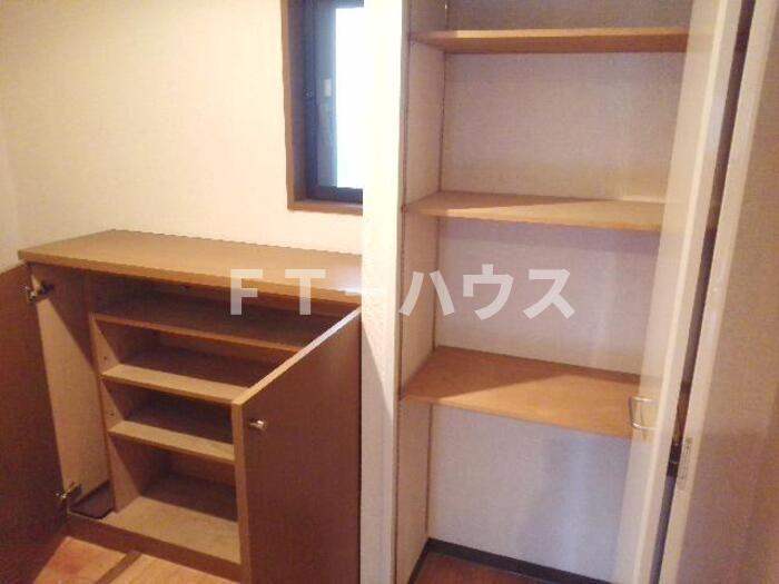 ファイン　ヴィラの収納