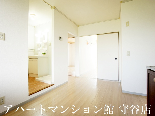 シルキーハイツの居間・リビング