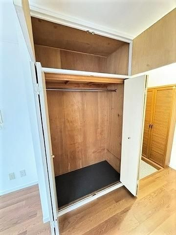 瑞鶯ハイツの収納