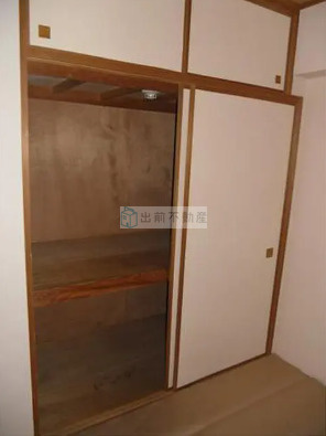 新宿区西落合２丁目の賃貸マンションの収納