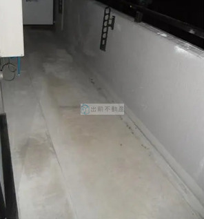 新宿区西落合２丁目の賃貸マンションのバルコニー
