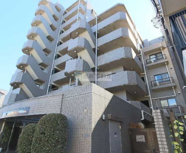 新宿区西落合２丁目の賃貸マンションの外観