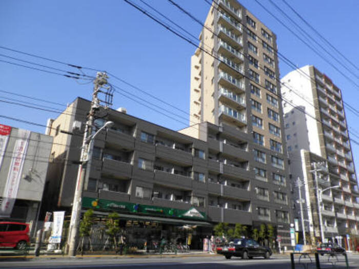 フォレンツタワー文京千石の外観