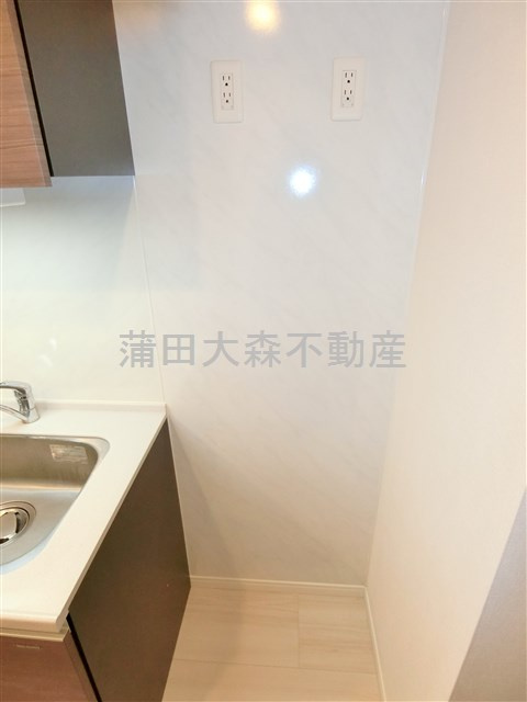 Mia CasaⅡ(ミアカーサツーのキッチン|冷蔵庫置き場