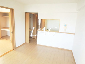 【居間・リビング】 | サンライズ桶川西 | 洋室のお部屋です。