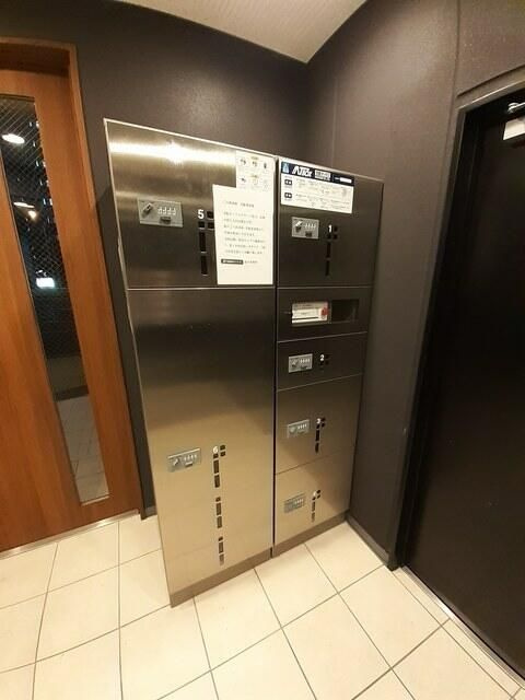 ラグナ蒲田本町のエントランス