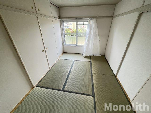 鶴山台45号棟の和室