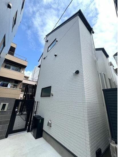 ラクセス西横浜の外観