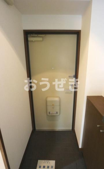 ＹＭＯ駒沢の玄関