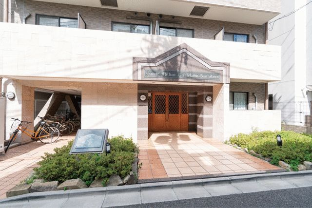 サンテミリオン小石川後楽園のエントランス