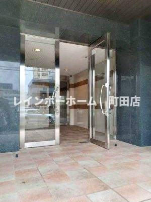 エスポワール南林間※初期費用分割あと払いサービス利用可能物件のエントランス