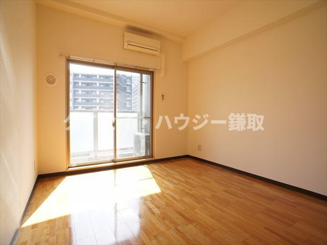 カムフォート登戸Ⅱの洋室|日当たり良好です♪