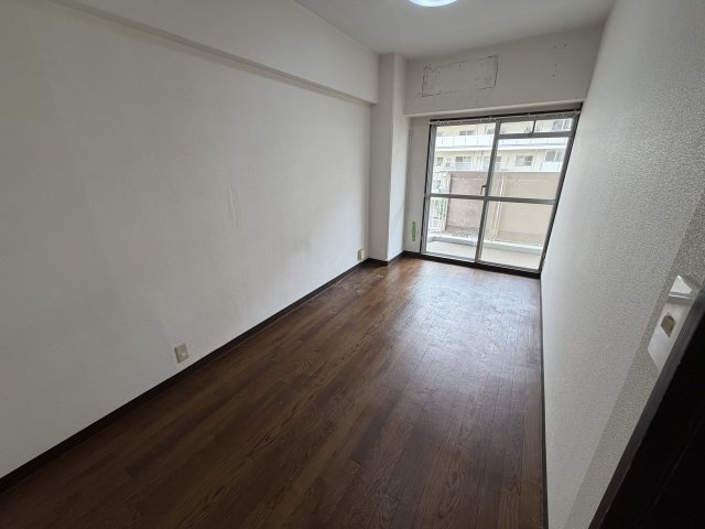 我孫子市布佐平和台駅前マンションウイングB棟309号の寝室|洋室　約7.4帖
