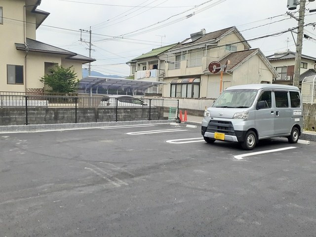 福岡市南区弥永２丁目のアパートのバルコニー