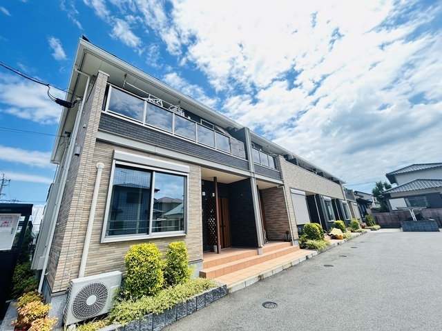 福岡市南区弥永２丁目のアパートの外観