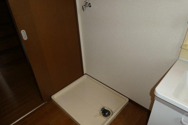 ニューサンホーム日吉Ｅのその他|洗濯機置き場