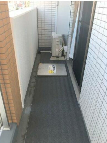 LEXE入谷のバルコニー