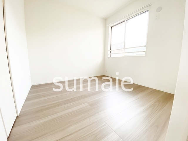 セレスティア北小岩の寝室|★明るいお部屋です★