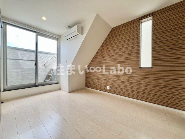 Grandtic K-ONEの居間・リビング|同建物別部屋参考写真