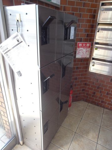 豊中市服部豊町１丁目の店舗一部
