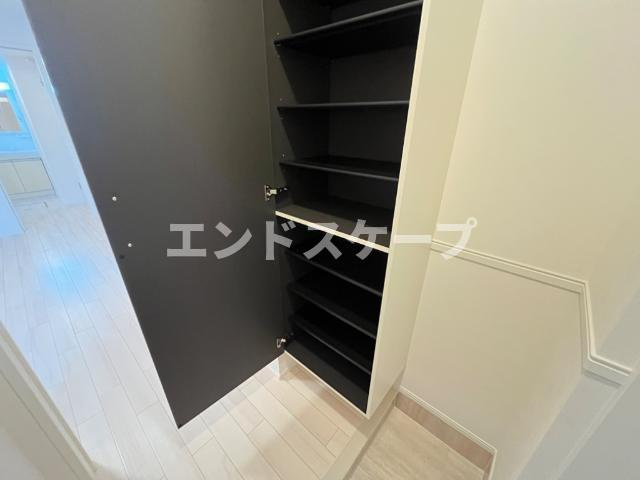 さくら・ガーデンの収納|下駄箱
高崎、前橋のお部屋探しはエンドスケープまで！お客様の理想お聞かせ下さい♪