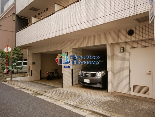 プレール・ドゥーク銀座EASＴⅡのエントランス